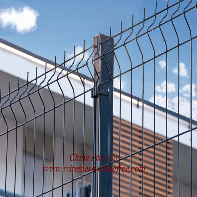 Curvy Welded Wire Mesh Fence