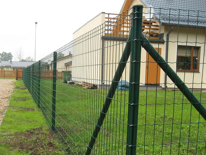 PVC Coated Welded Holland Fence/ Euro Fence/Wire Mesh Fence - China Holland  Wire Mesh, Wavy Holland Wire Netting