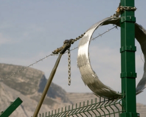 razor wire