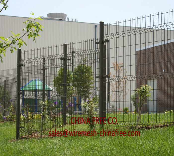 welded wire fence