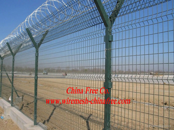 welded wire mesh fence