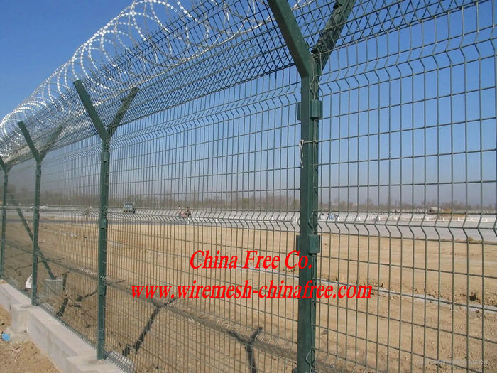 welded wire mesh fence