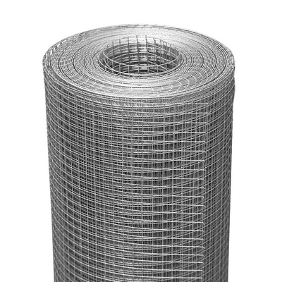 Welded wire mesh roll