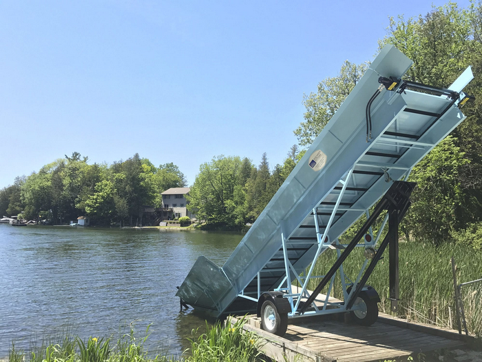 Conveyor Belt for River Weed