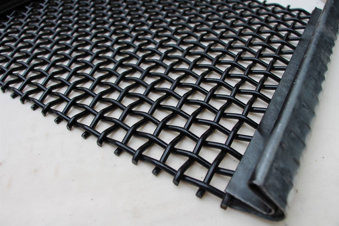 Woven vibrating screen mesh