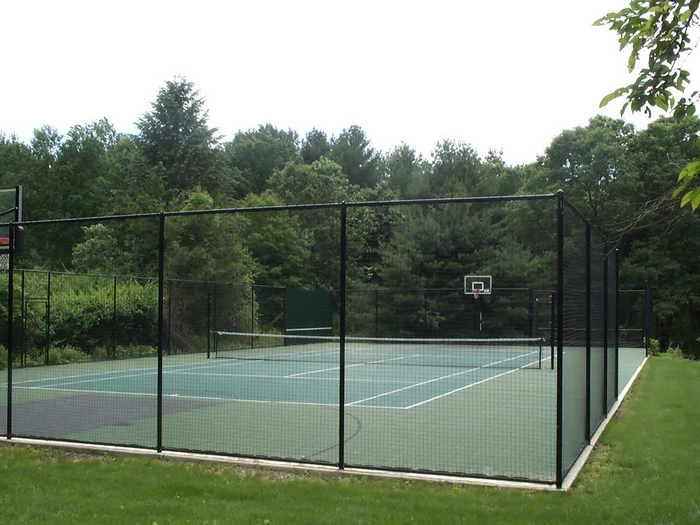 Tennis court fence