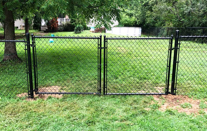 wire mesh gate